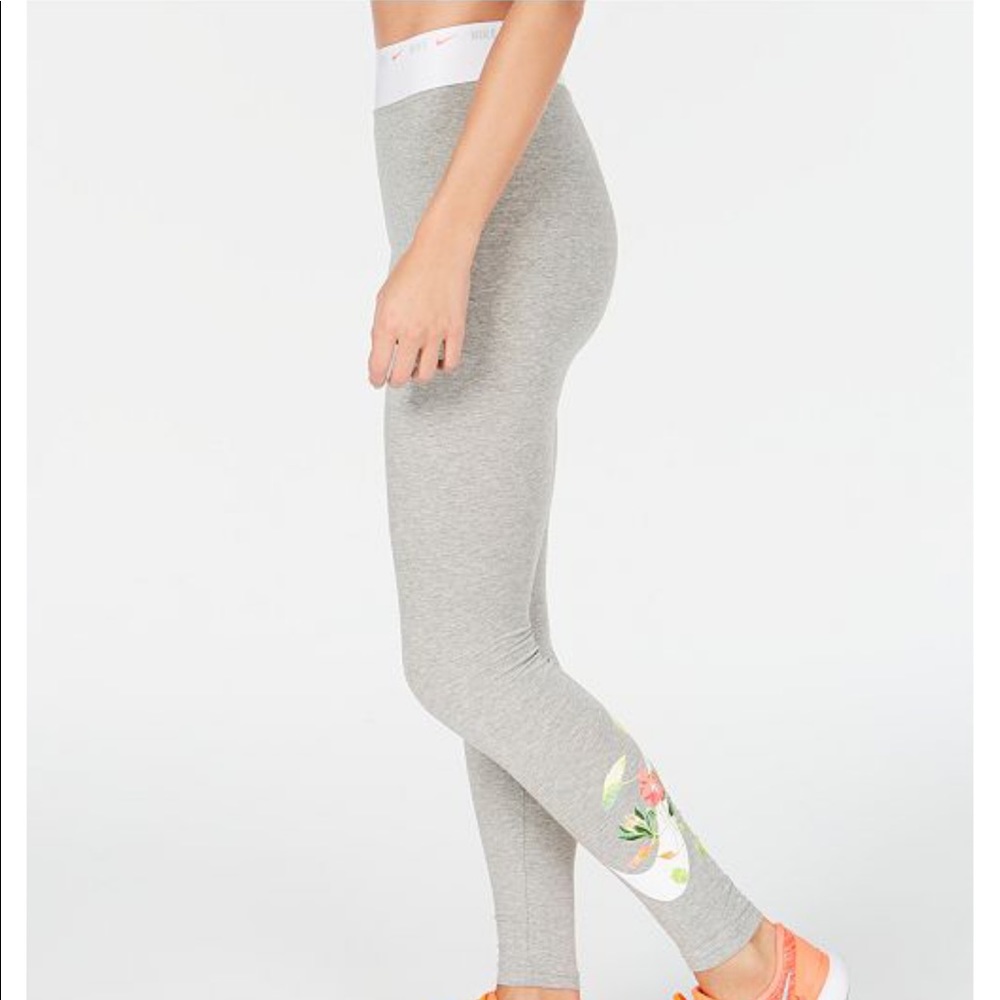 Nike Leg-a-see UltraFemme Floral Gray Leggings